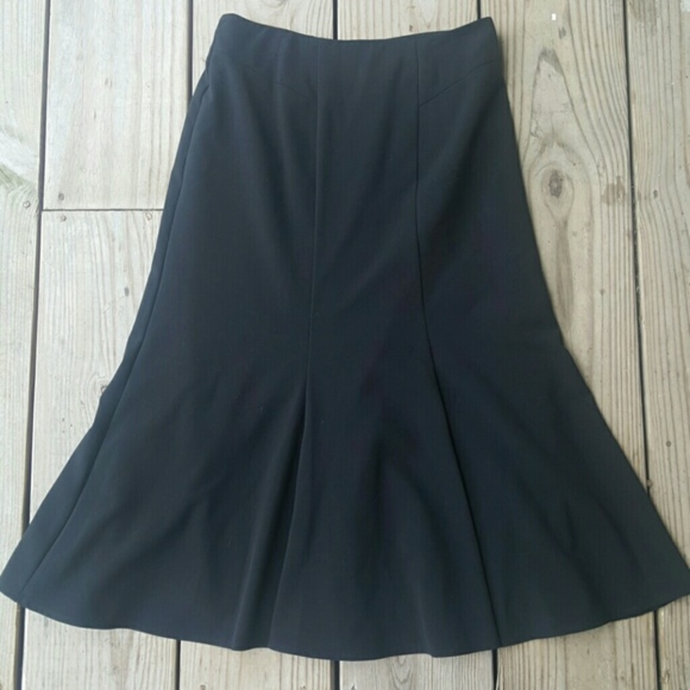 🎈Beautiful APOSTROPHE skirt